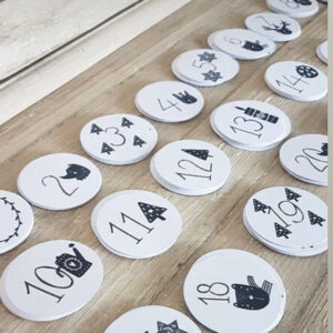 100134112 Adventkalender aus Papier wiederverwendbar