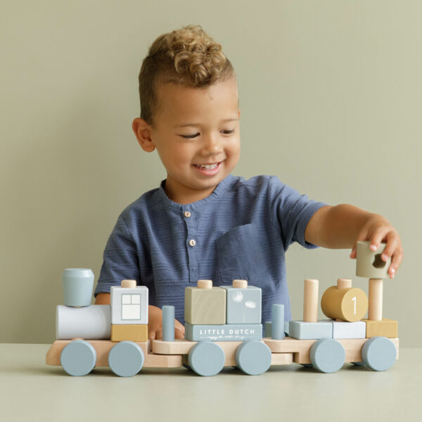 Ld7036 Stacking Train Blue (58)